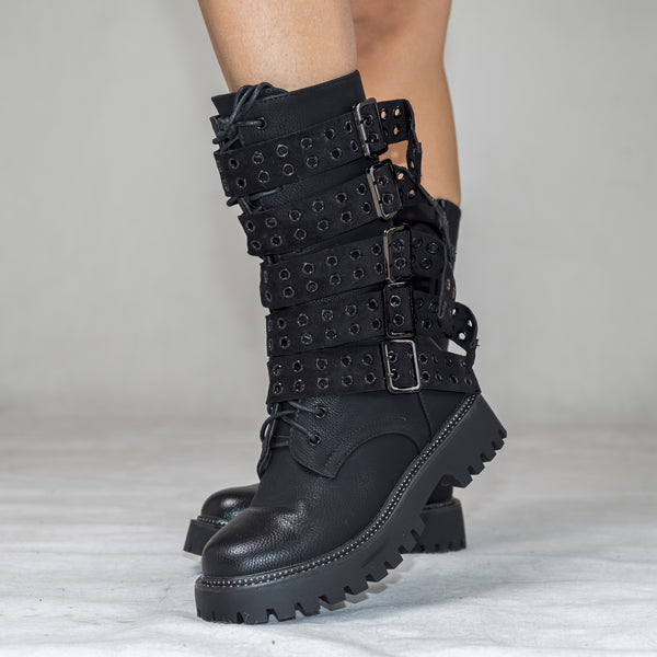 Stivaletto Con Fibbie E Strass