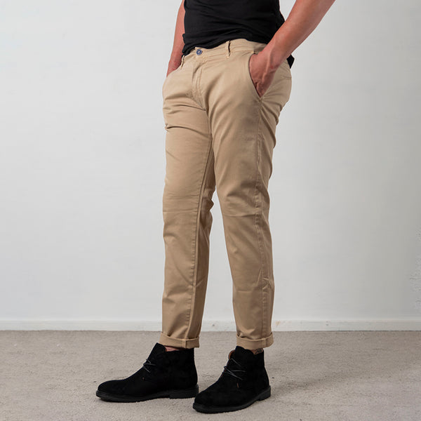 01C101T - Pantalone Chino